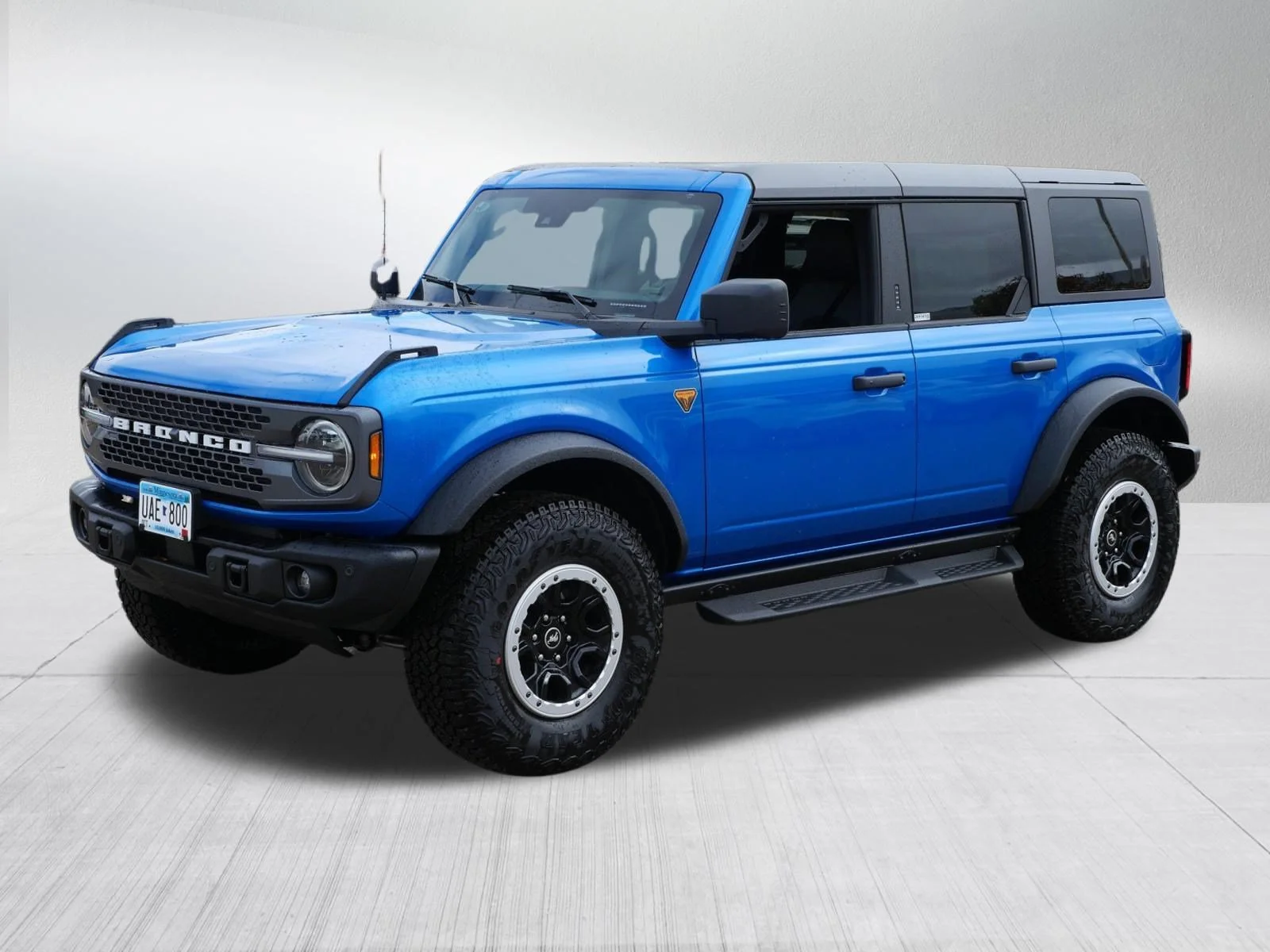 New 2026 Velocity Blue Metallic Ford Badlands image 3