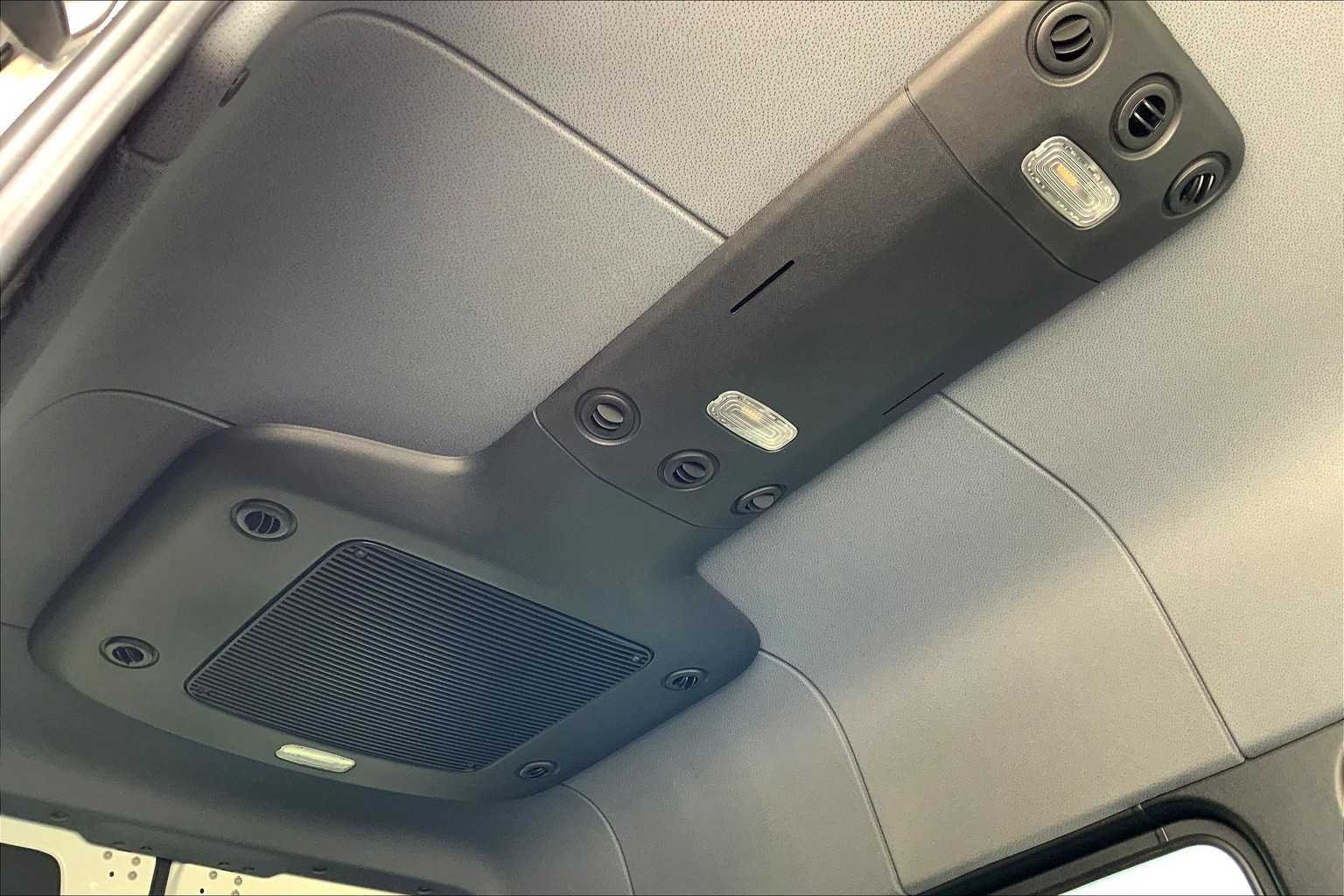 2025 Mercedes-Benz Sprinter Passenger Van Base - Photo 11