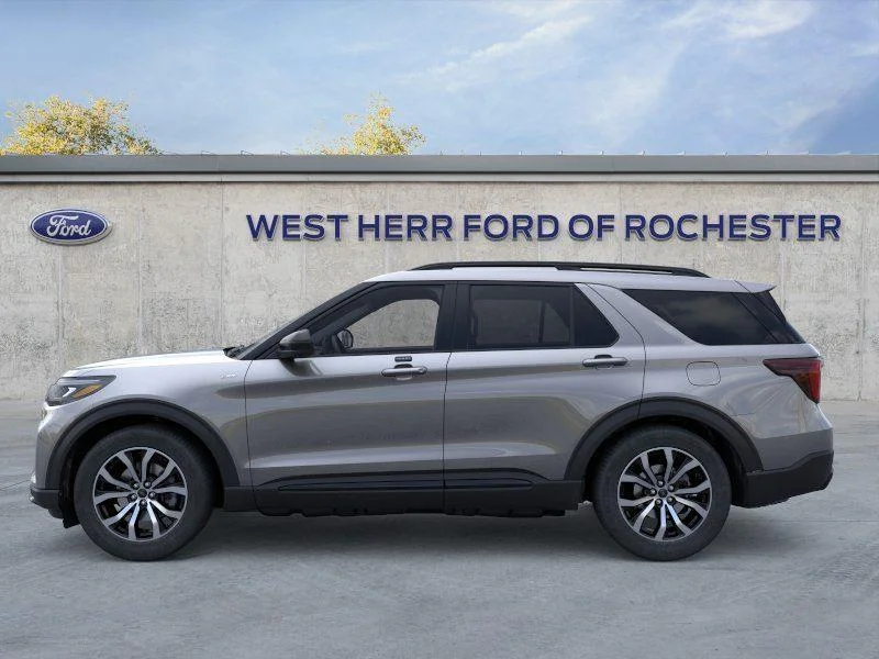 New 2026 Carbonized Gray Metallic Ford ST-Line image 4