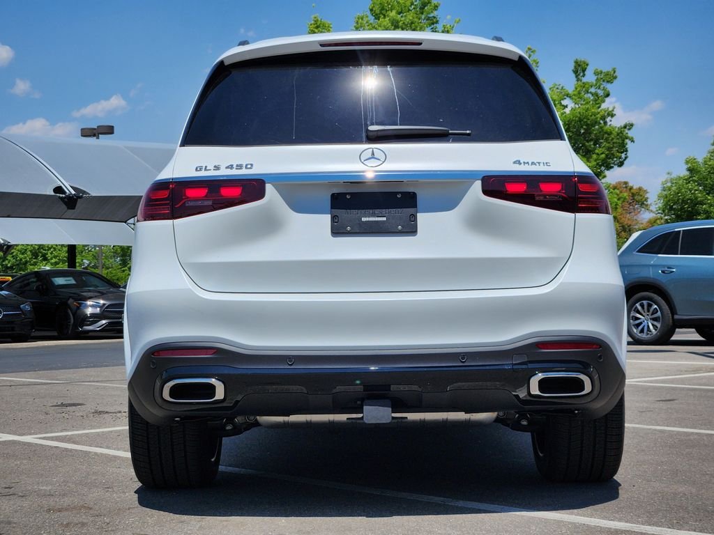New 2026 MANUFAKTUR Signature Moonlight White Magno Mercedes-Benz GLS 450 4MATIC® image 7