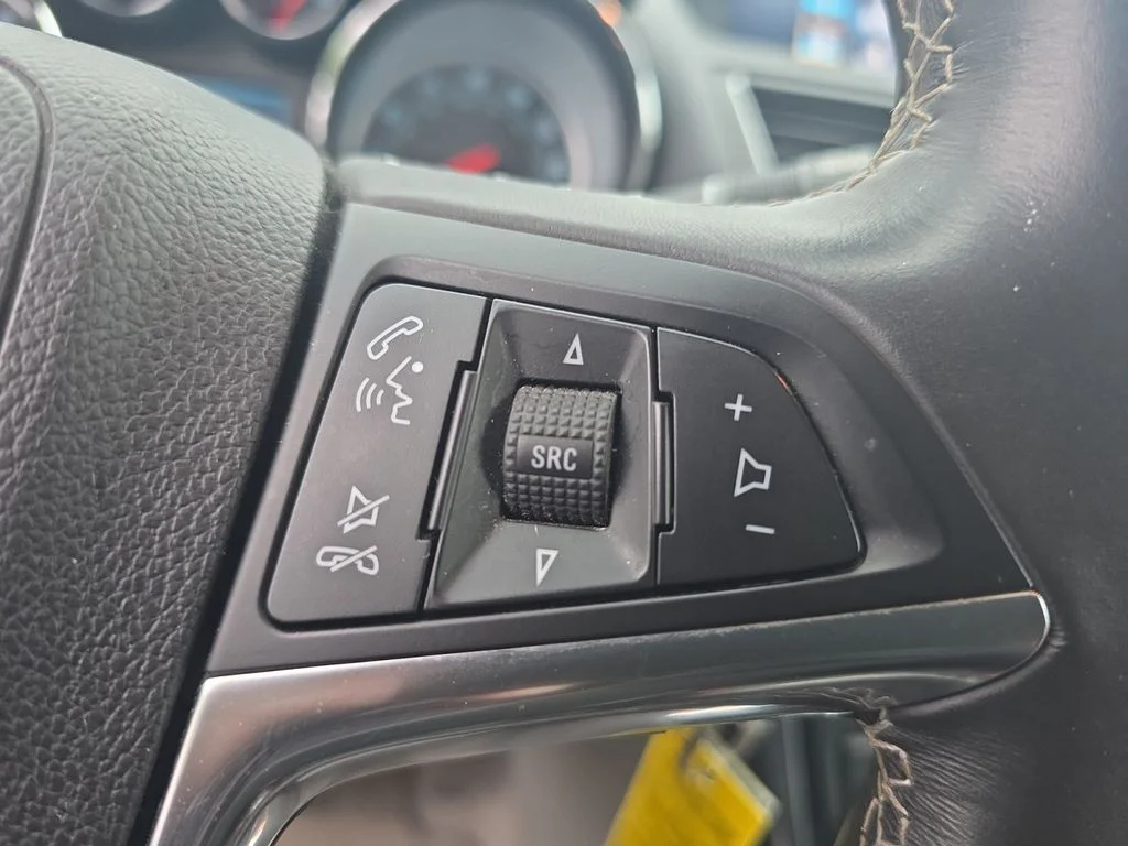 Used 2015 White Pearl Tricoat Buick Base image 19