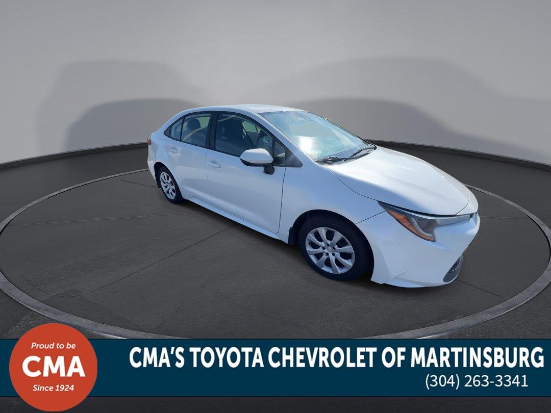 Used 2020 Toyota Corolla LE with VIN 5YFEPRAE5LP136473 for sale in Martinsburg, WV