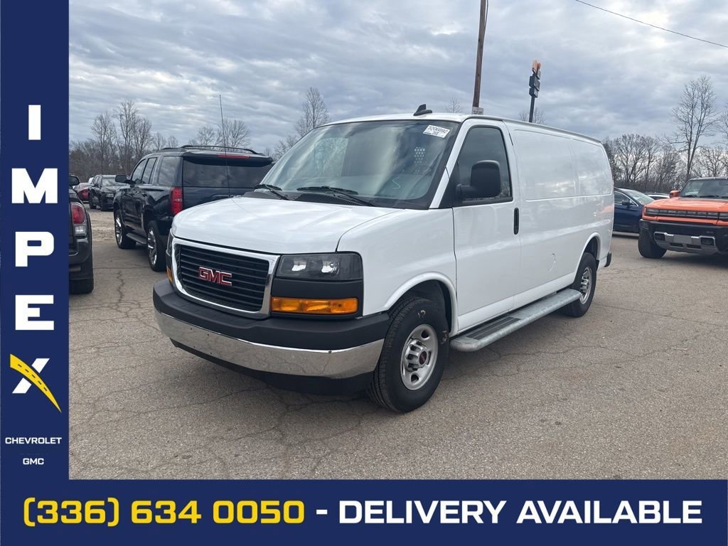 2024 GMC Savana Cargo 2500 RWD