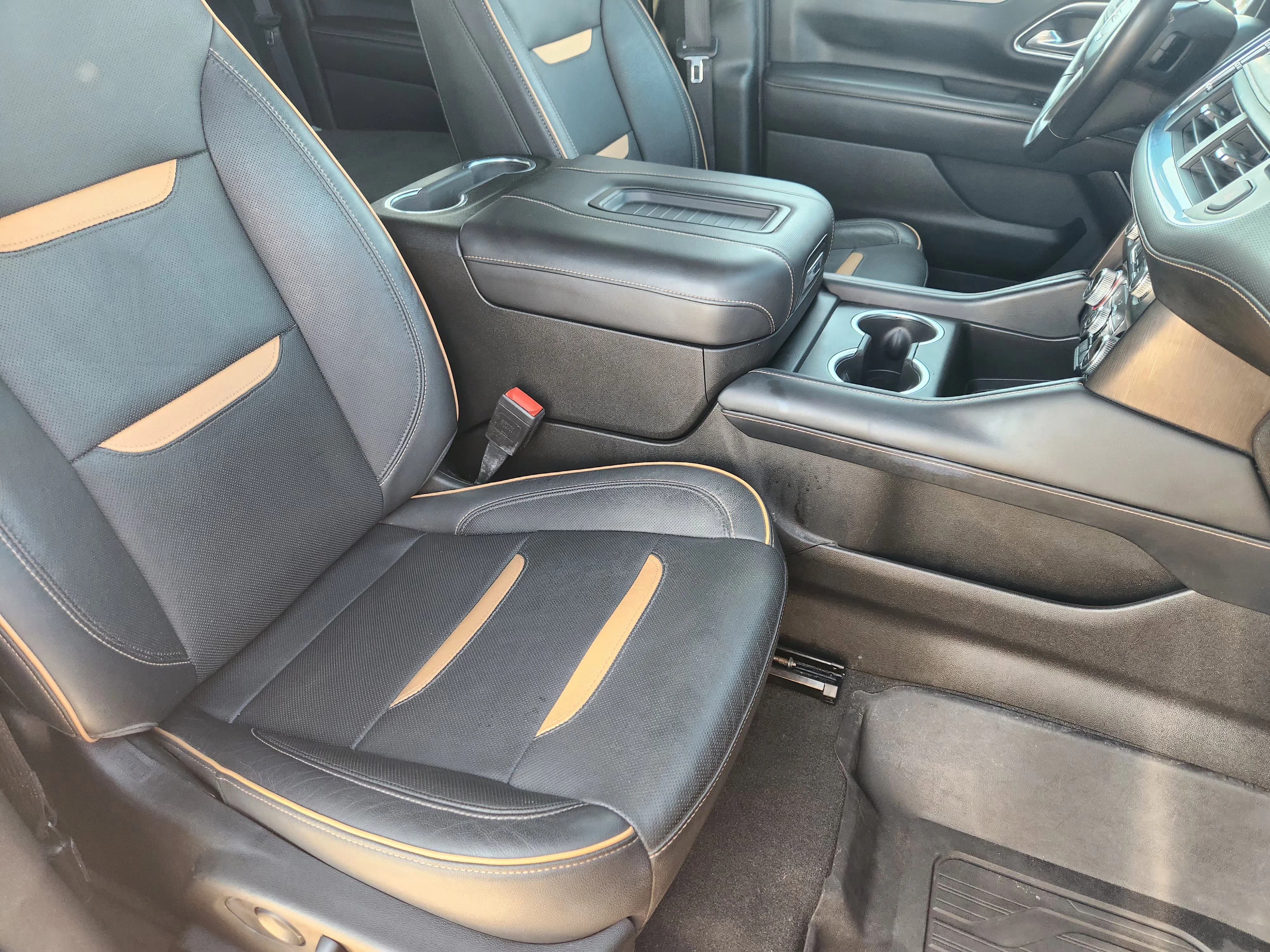 Used 2021 Onyx Black GMC AT4 image 15