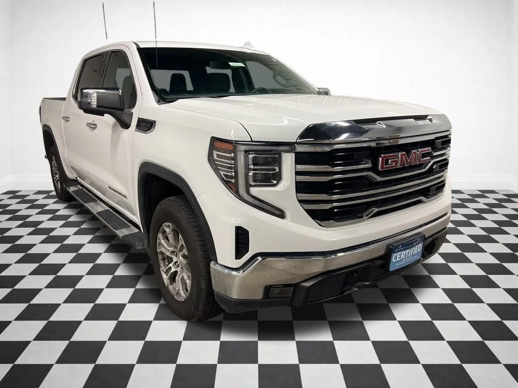 2024 GMC Sierra 1500 SLT