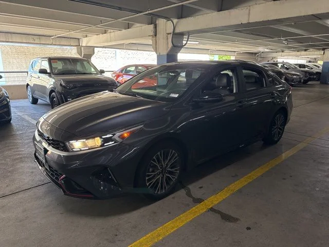 2023 Kia Forte GT-Line AT's photo