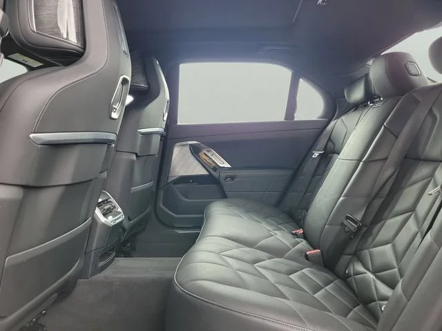 Used 2025 Black BMW 740i image 14