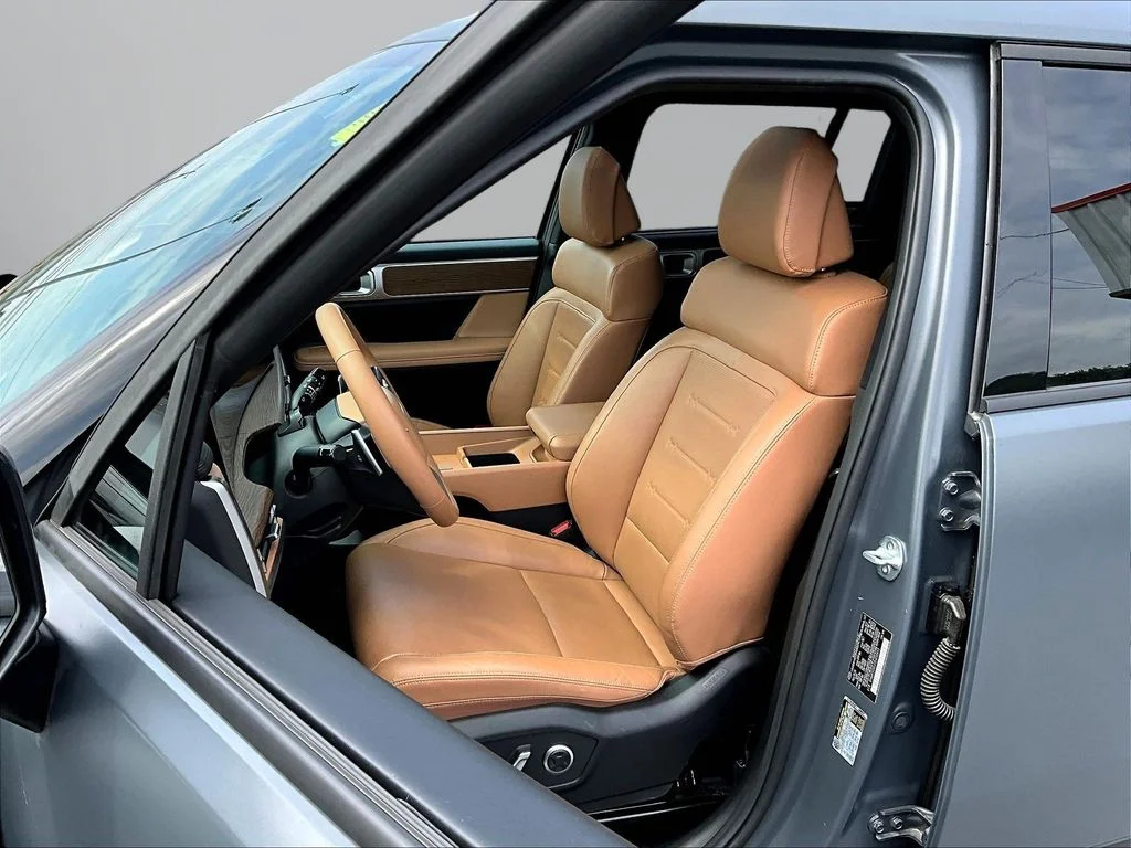 Used 2025 Gray Hyundai Limited image 21