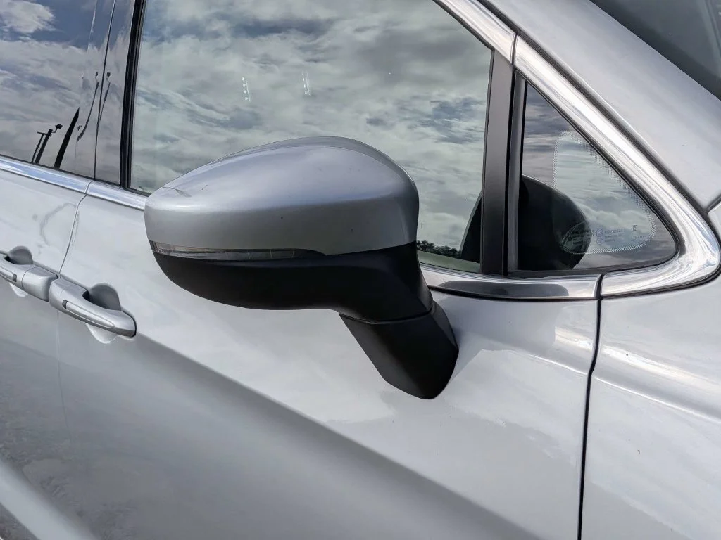 Used 2023 Silver Chrysler Touring L image 8