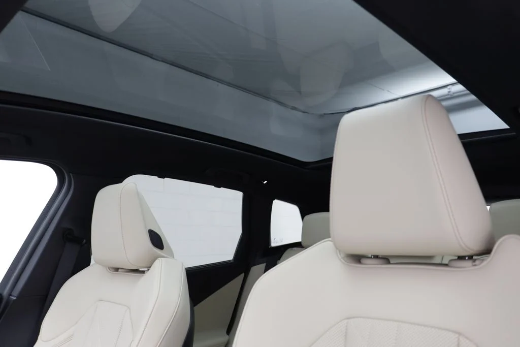 New 2026 Beige BMW 30 xDrive image 13
