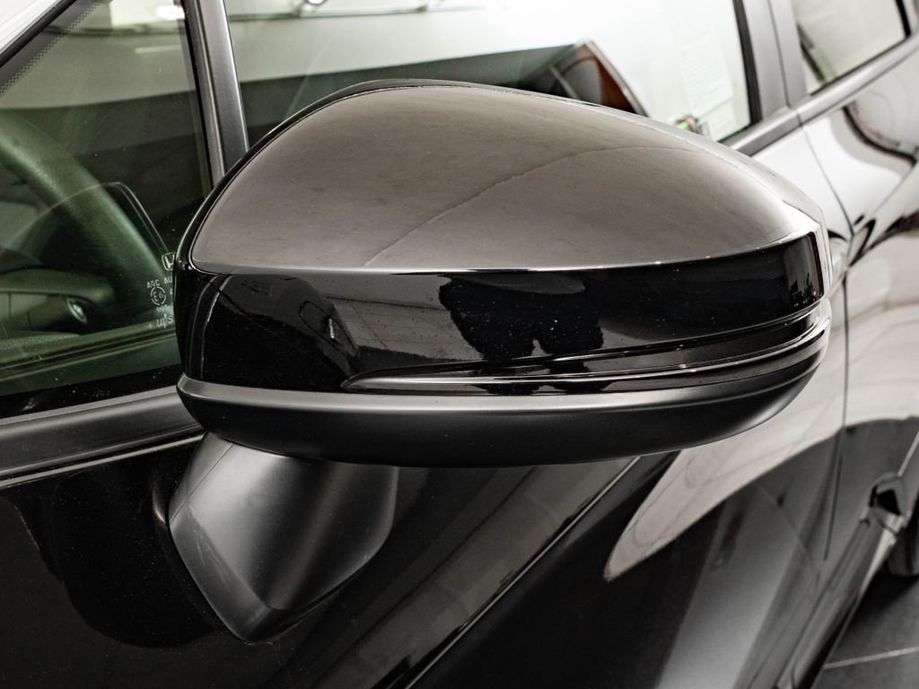 Used 2019 Black Honda  image 14