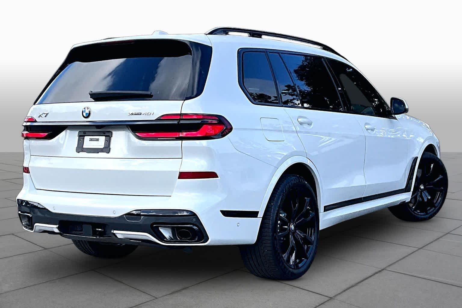 Certified Used 2025 Mineral White Metallic BMW xDrive40i image 13