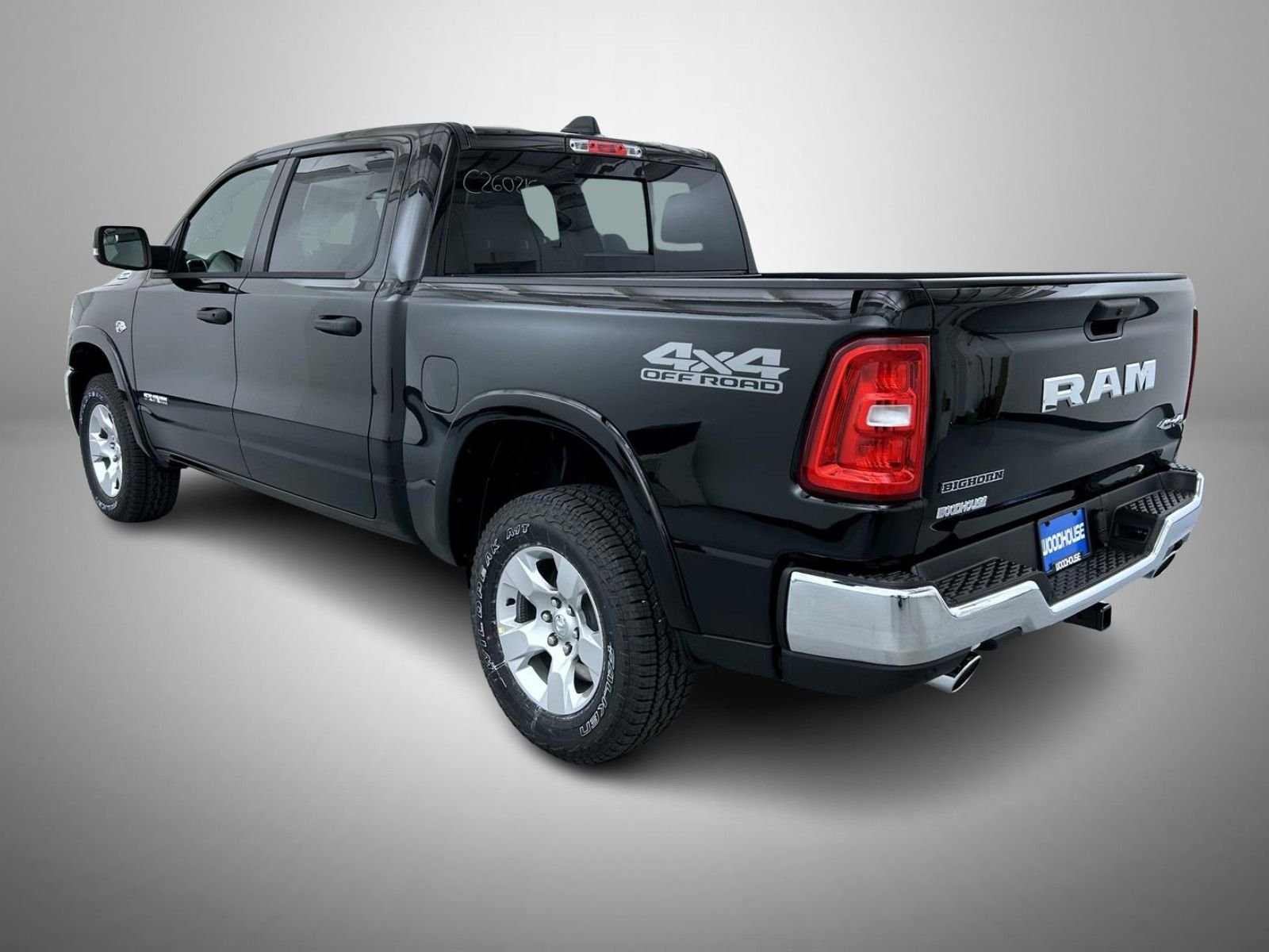New 2026 Diamond Black Crystal Pearl-Coat Exterior Paint RAM Big Horn/Lone Star image 7