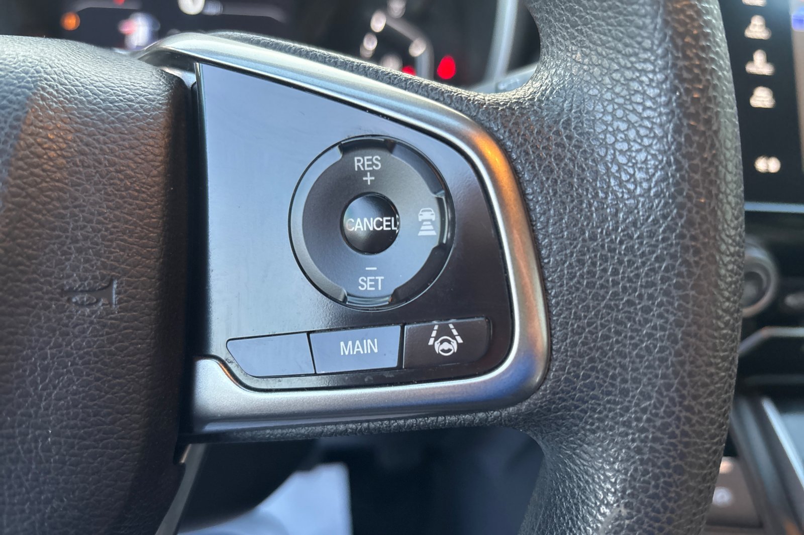 Used 2018 Silver Honda EX image 24