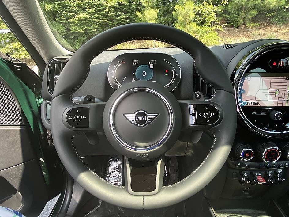 Used 2024 British Racing Green MINI Cooper S image 11