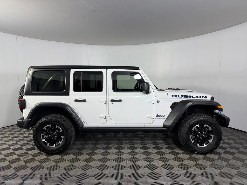 Used 2024 White Jeep Rubicon 4xe image 9