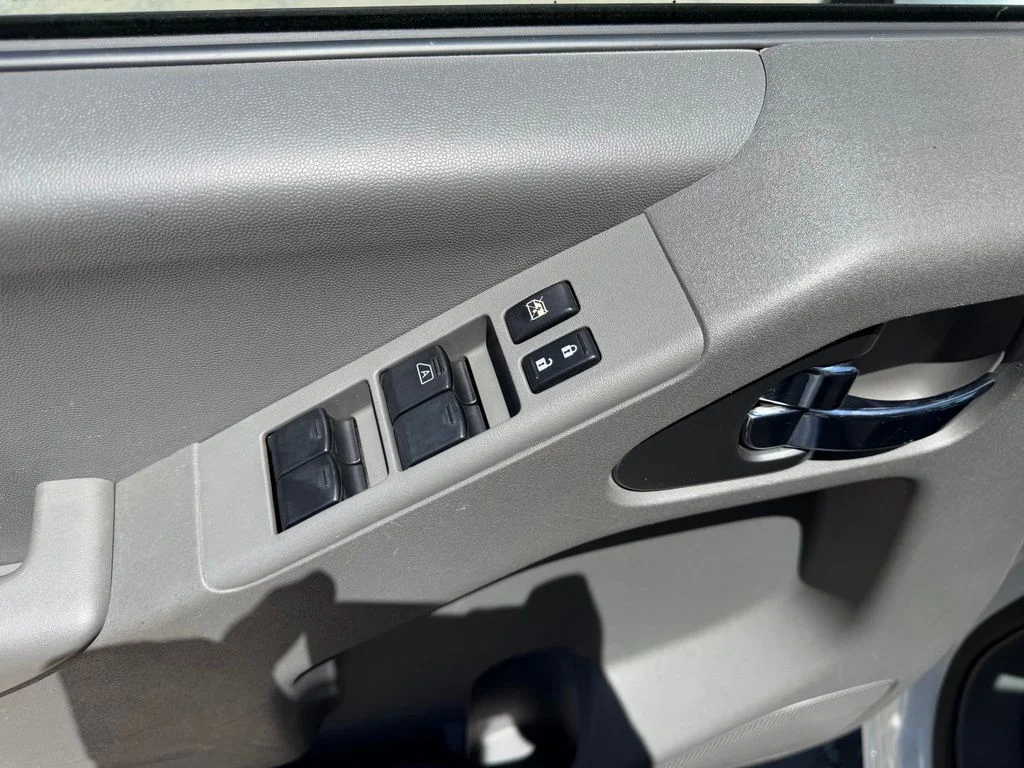 Used 2021 White Nissan SV image 23