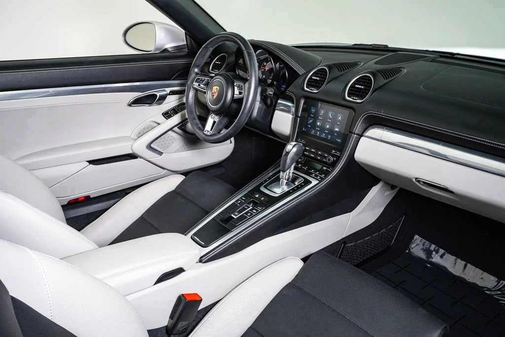 Used 2024 GT Silver Metallic Porsche Base image 17