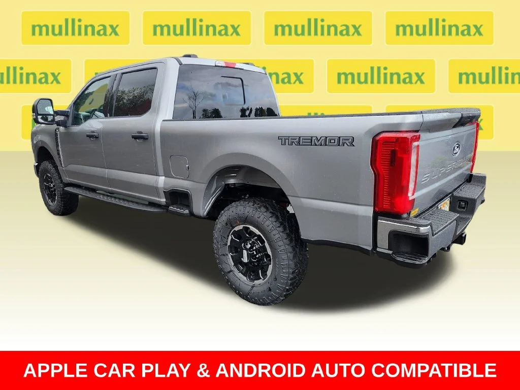 New 2027 Silver Ford XLT image 8