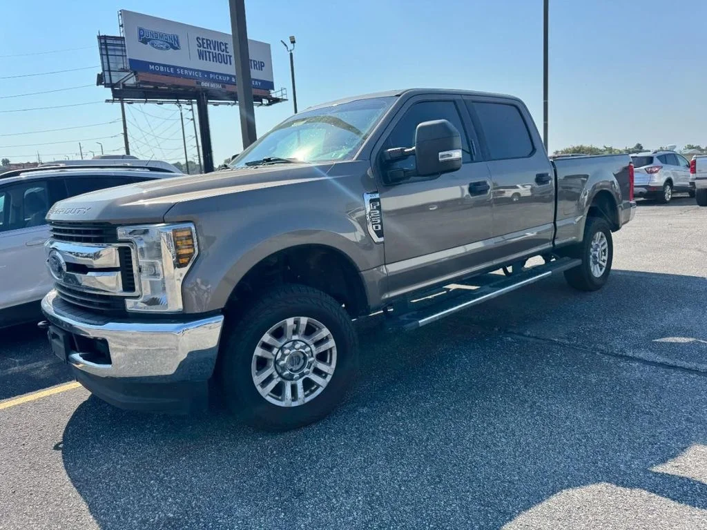 Used 2018 Stone Gray Metallic Ford XLT image 6