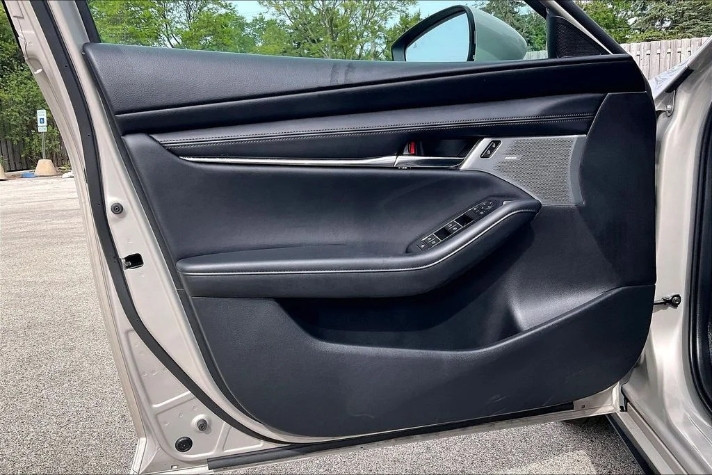 Used 2023 Silver Mazda 2.5 S Premium Package image 23