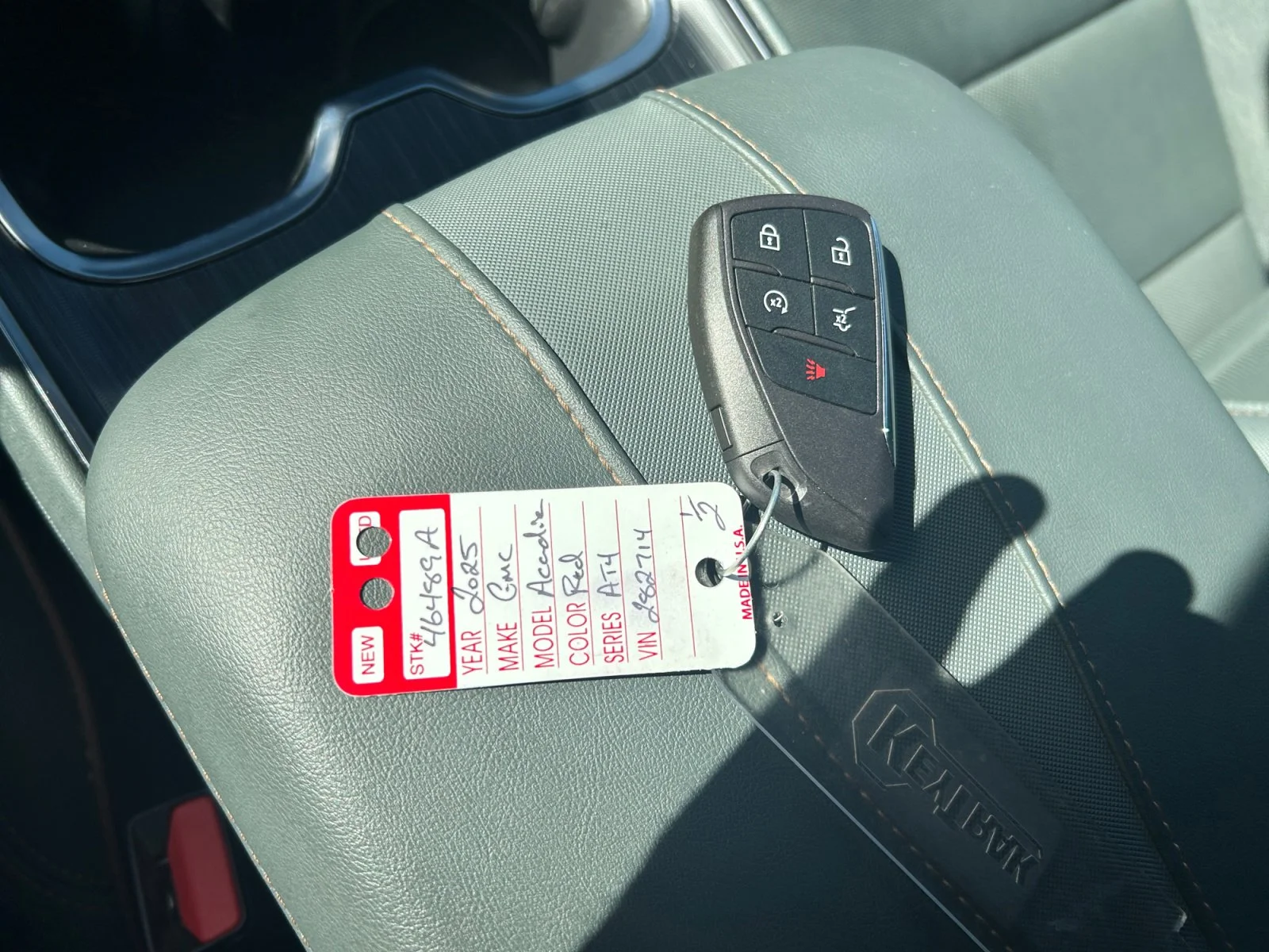 Used 2025 Red GMC AT4 AWD image 26