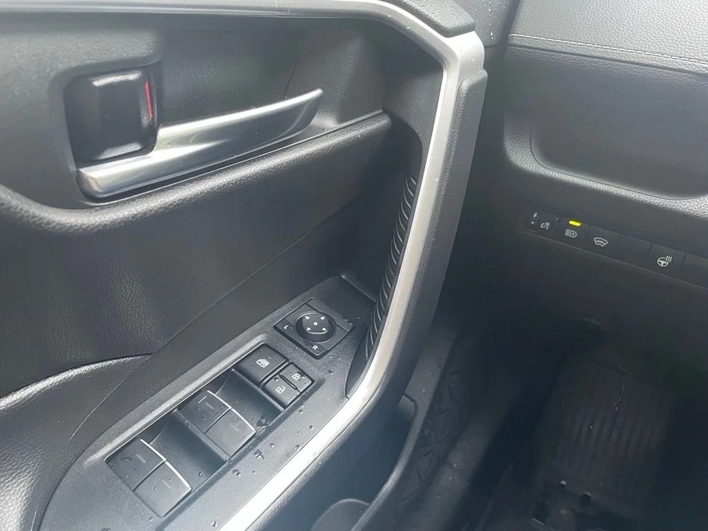 Used 2024  Toyota XLE image 14