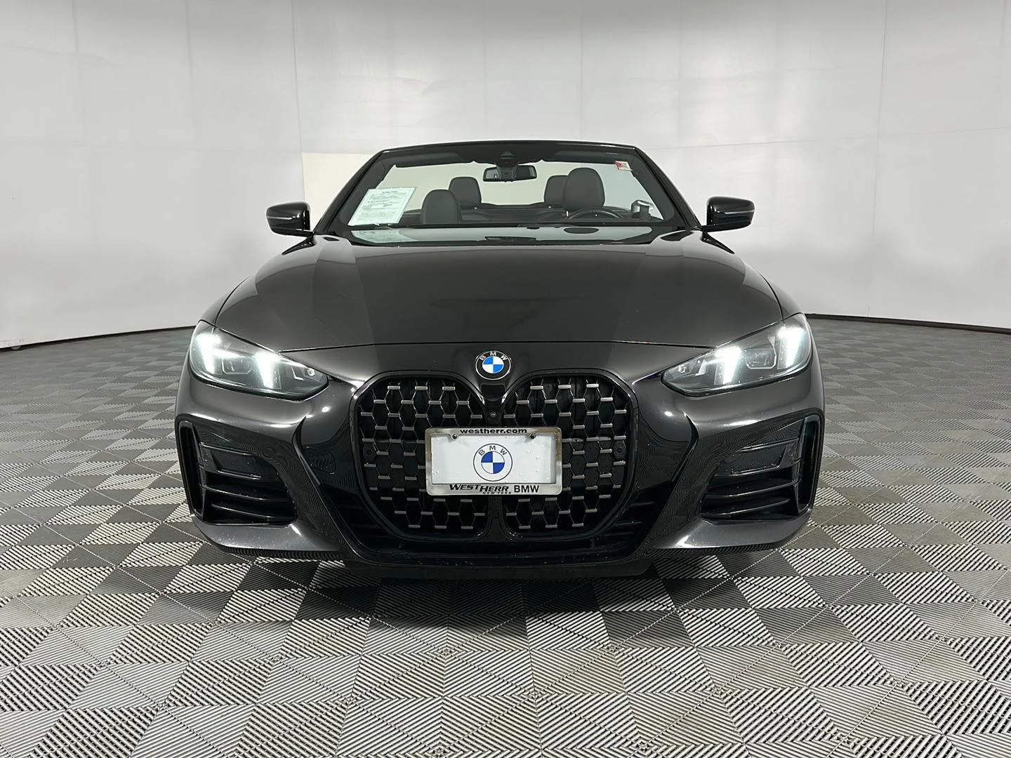 Used 2025 Black Sapphire Metallic BMW 430i xDrive image 3