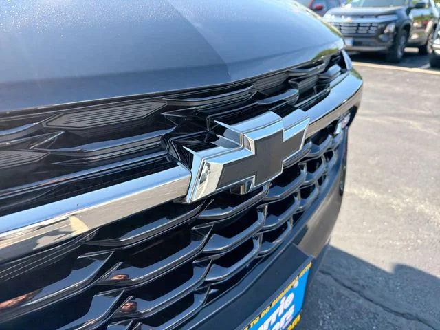 Used 2026 Black Chevrolet 2RS image 29