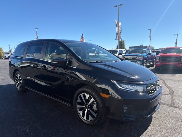 Used 2025 Black Honda EX-L image 1