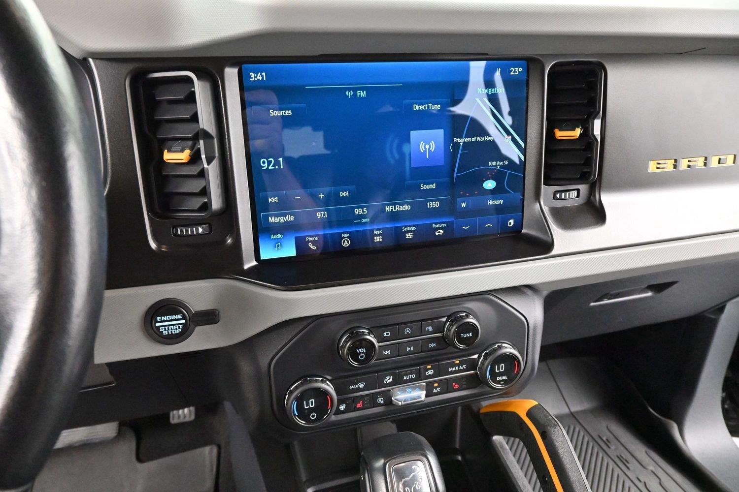 Used 2021 Shadow Black Ford Badlands image 24