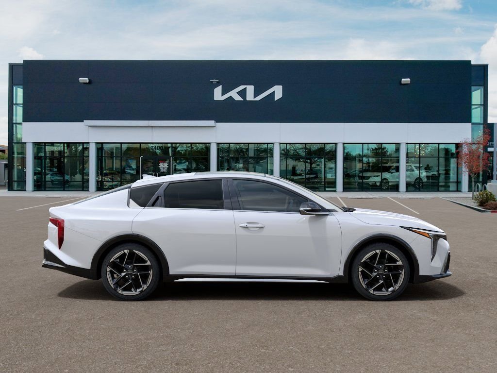 New 2026 White Kia GT-Line image 7