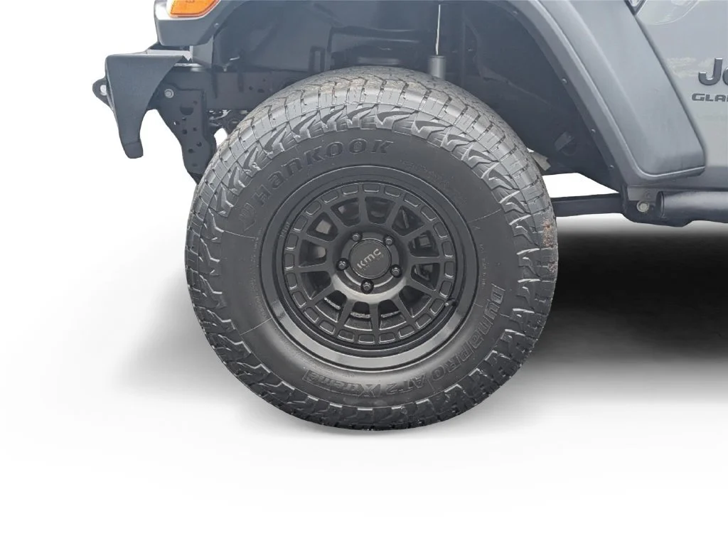 Used 2021 Sting-gray Clea Jeep Sport image 11