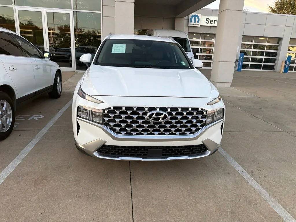 Used 2021 Gray Hyundai SEL image 3