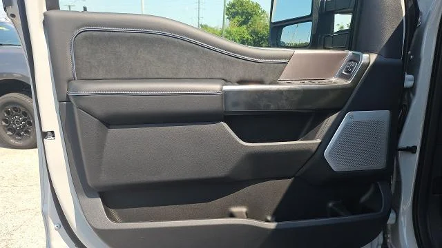 New 2026 Avalanche Ford Platinum 4WD image 30