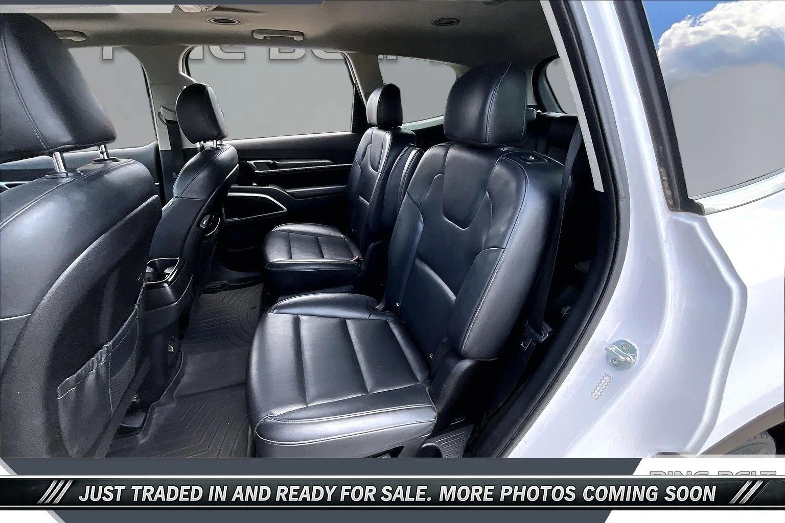 Used 2021 Glacial White Pearl Kia S image 19