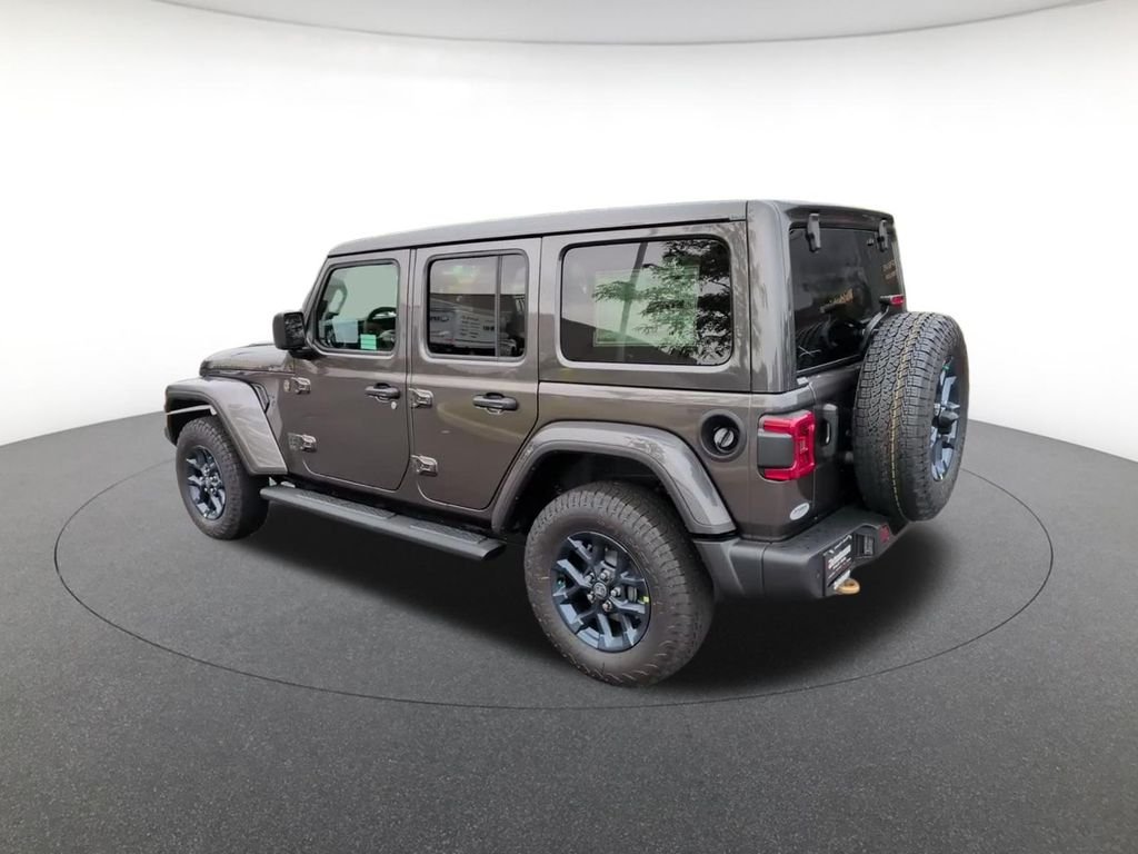 New 2026 Granite Crystal Metallic Clear-Coat Exterior Paint Jeep 85th Anniversary Edition image 10