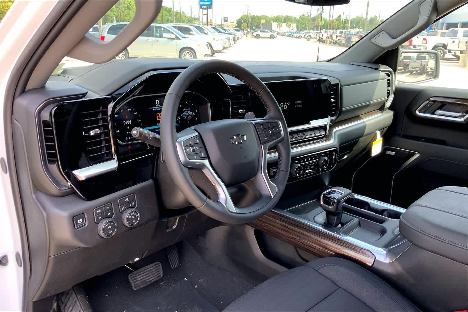 2026 Chevrolet Silverado 1500 RST - Photo 9