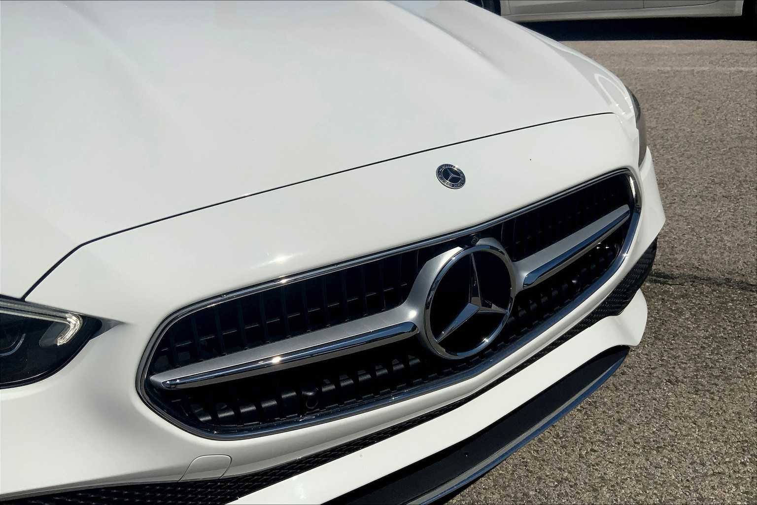 Certified Used 2022 Polar White Mercedes-Benz C 300 image 29