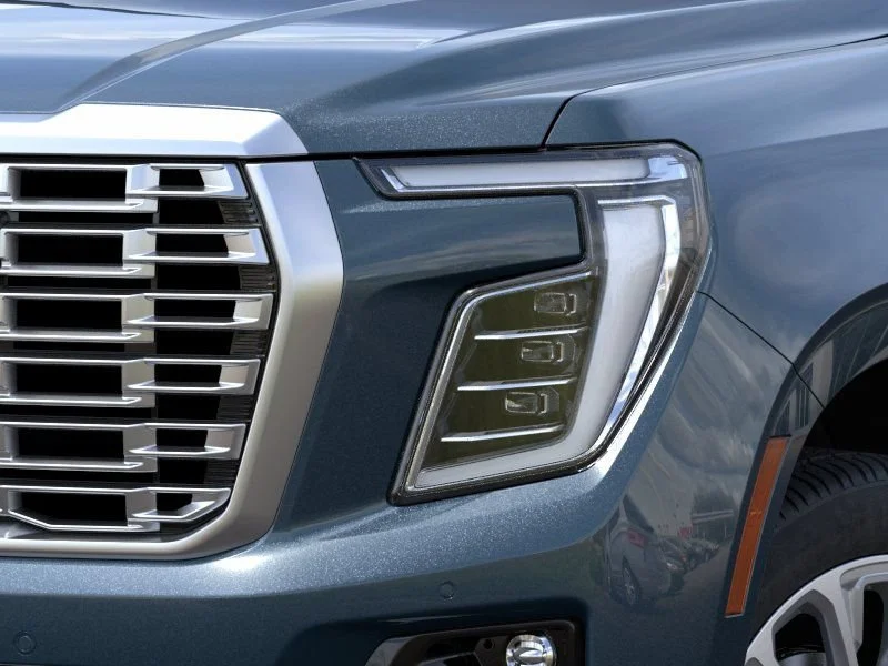 2026 GMC Yukon XL Denali - Photo 10