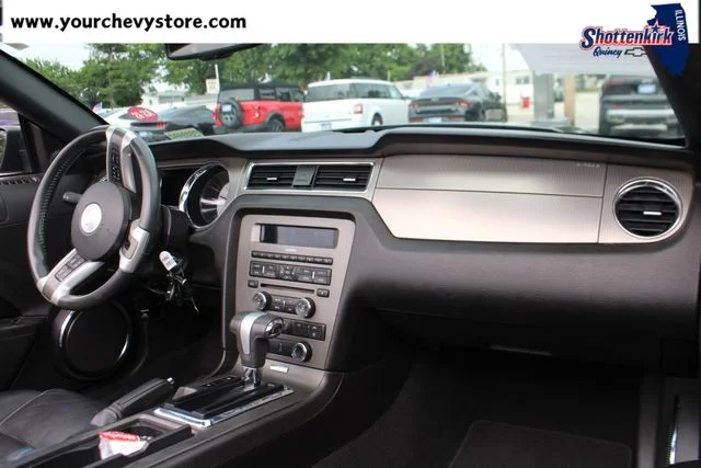 Used 2010 Gray Ford GT image 13