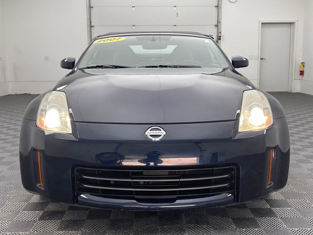 Used 2007 San Marino Blue Pearl Nissan Touring image 12