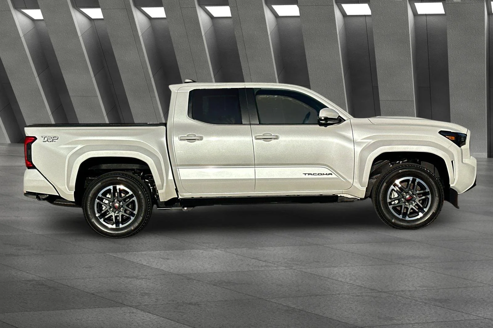 2024 Toyota Tacoma TRD Sport - Photo 13