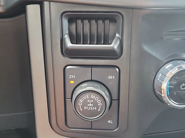 Used 2024 White Ford XLT image 30