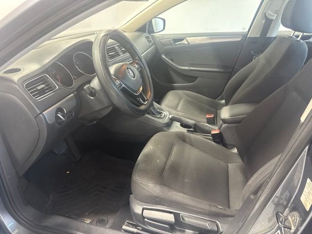 Used 2015 Gray Volkswagen 1.8T SE image 12