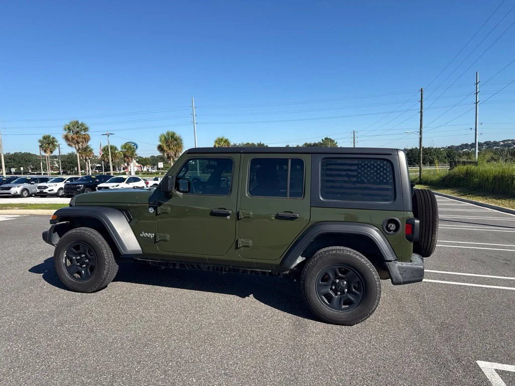 Used 2021 Sarge Green Clearcoat Jeep Unlimited Sport image 4