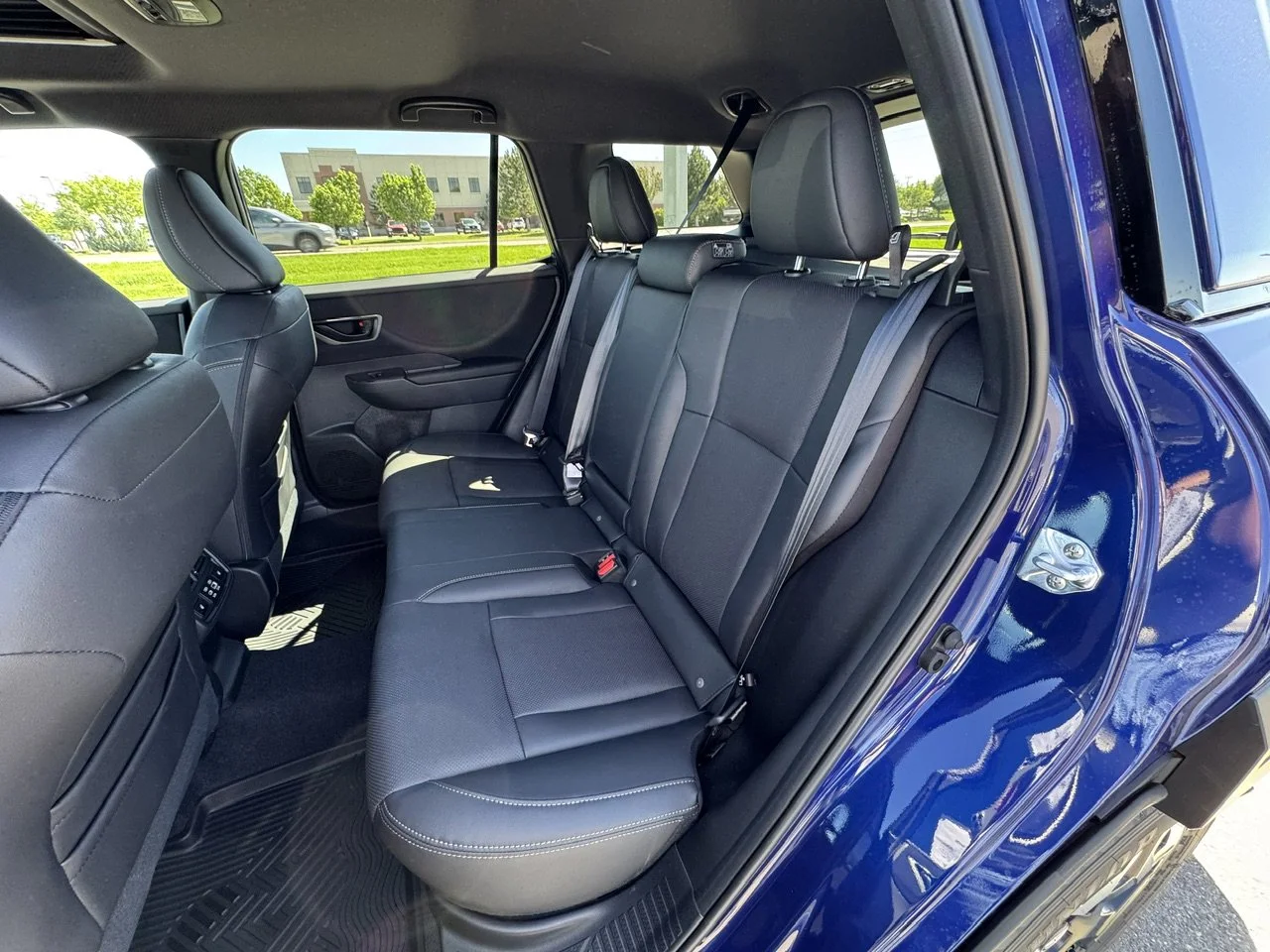 New 2026 Sapphire Blue Pearl Subaru Limited image 33