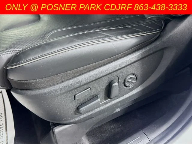 Used 2022 White Hyundai Calligraphy image 20