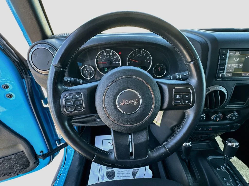 Used 2018 Blue Jeep Unlimited Sport image 11