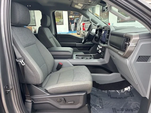 Used 2024 Carbonized Gray Metallic Ford XLT image 30